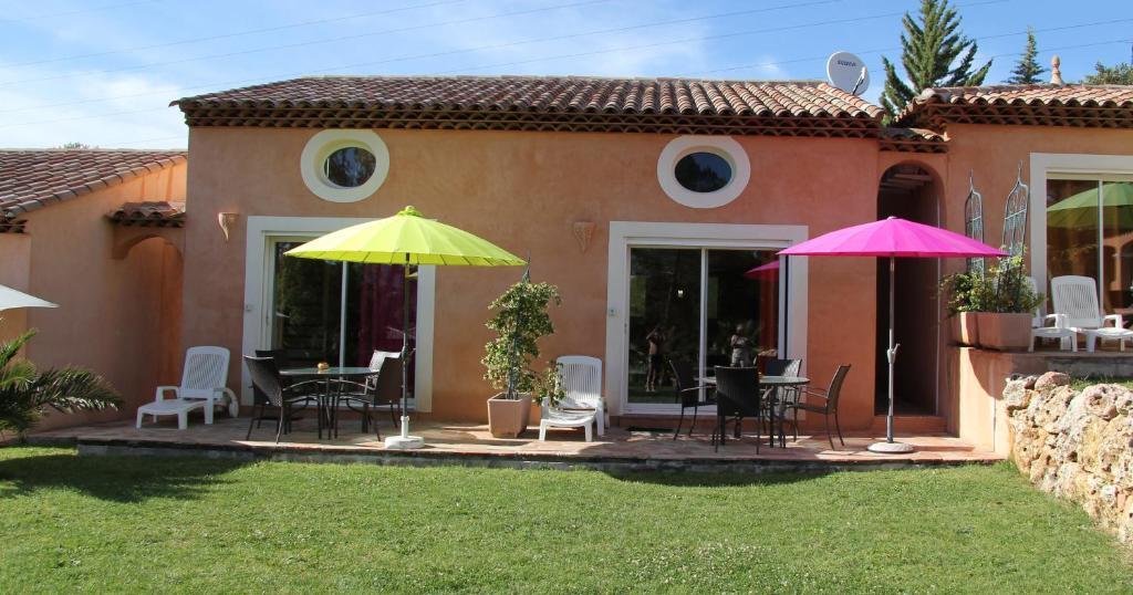 Mas Des Lys Maison d'hôtes *